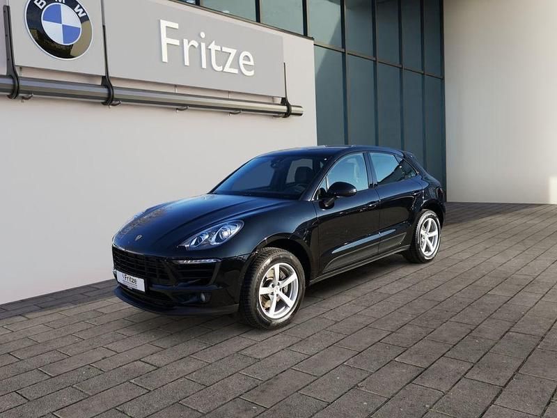 Gebraucht Porsche Macan 252 PS (185 kW) 2017 Schwarz SUV