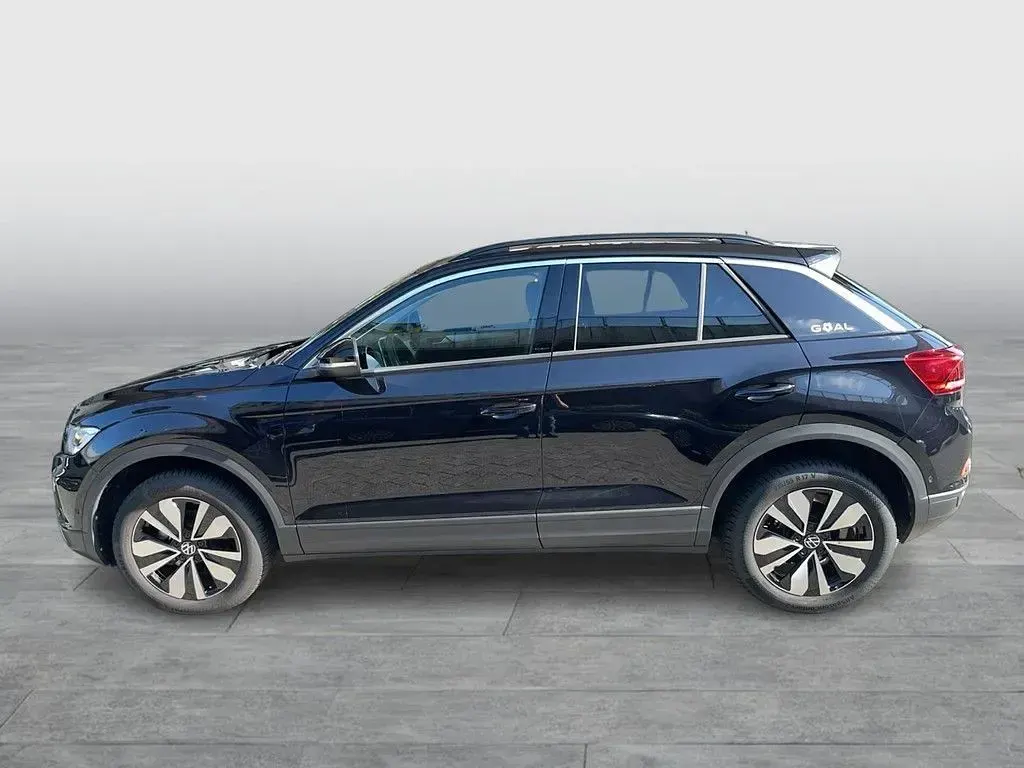 Gebraucht VW T-Roc Goal 150 PS (110 kW) 2025 Deep black perleffekt (metallic) SUV