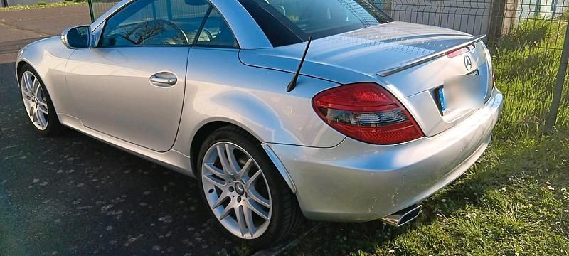 Silber Gebraucht 2009 Mercedes SLK280 Cabrio | 13.500 € - Bild 1/4