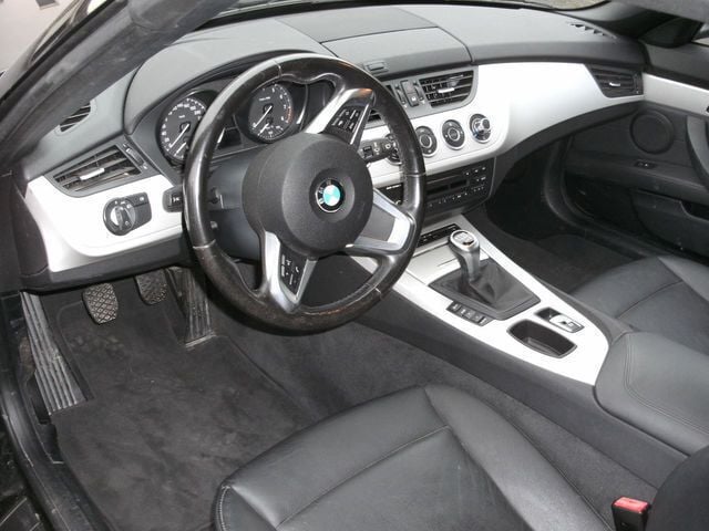 Gebraucht BMW Z4 204 PS (150 kW) 2009 Schwarz metallic Cabrio
