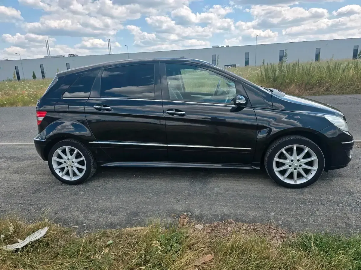 Gebraucht Mercedes B170 116 PS (85 kW) 2007 Schwarz Van / Kleinbus