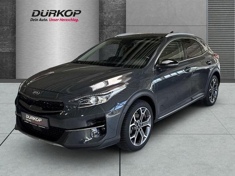 Grau Gebraucht 2021 Kia XCeed Platinum Edition SUV | 22.450 € (Teuer) - Bild 1/4