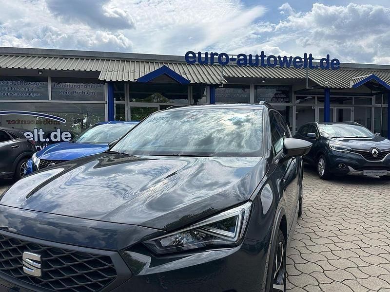 Grau Gebraucht 2020 Seat Tarraco FR SUV | 28.990 € (Guter Preis) - Bild 1/3
