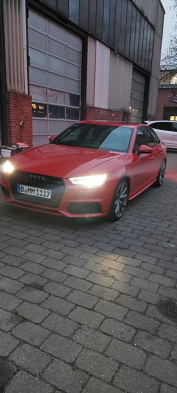 Gebraucht Audi A4 S-Line 252 PS (185 kW) 2015 Rot Limousine