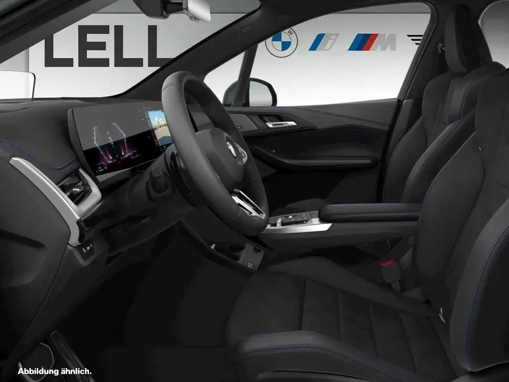 Gebraucht BMW 223 Active Tourer M Sport 204 PS (150 kW) 2025 Skyscraper grau Van / Kleinbus