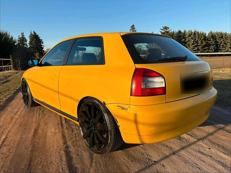 Gebraucht Audi A3 190 PS (139 kW) 2001 Gelb Kleinwagen