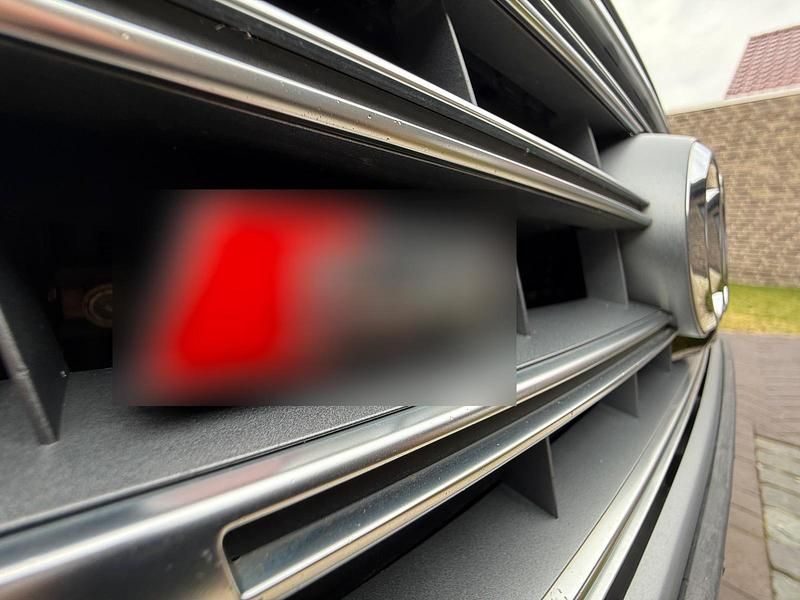 Gebraucht Audi S8 Comfort 520 PS (382 kW) 2013 Schwarz Limousine