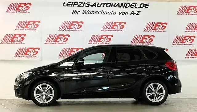 Gebraucht BMW 218 Advantage 136 PS (100 kW) 2017 Schwarz Kombi