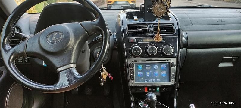 Gebraucht Lexus IS200 155 PS (114 kW) 2004 Schwarz Kombi