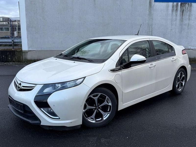 Gebraucht Opel Ampera Edition 151 PS (111 kW) 2013 Weiß Kleinwagen