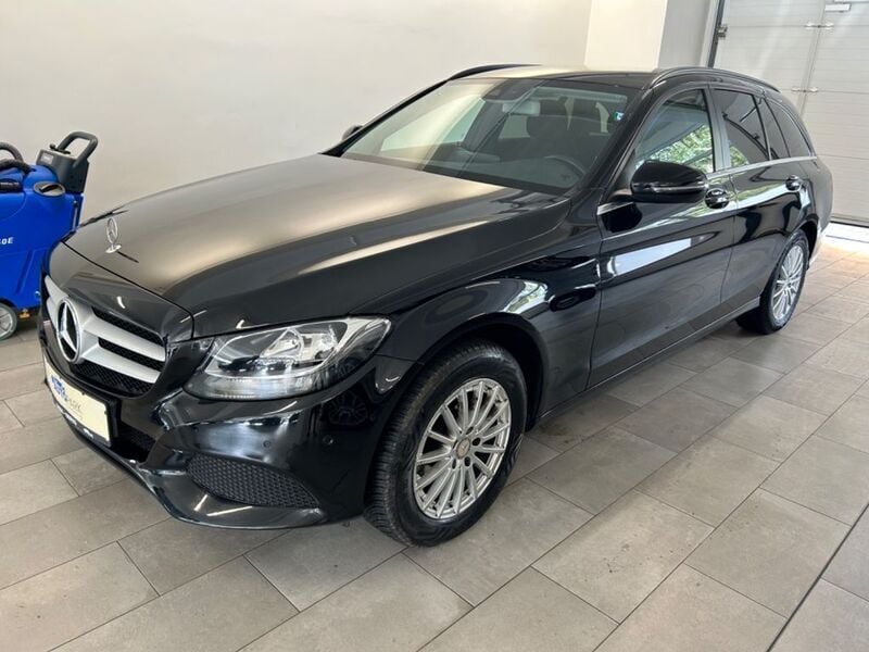 Gebraucht Mercedes C220 170 PS (125 kW) 2015 Schwarz Kombi