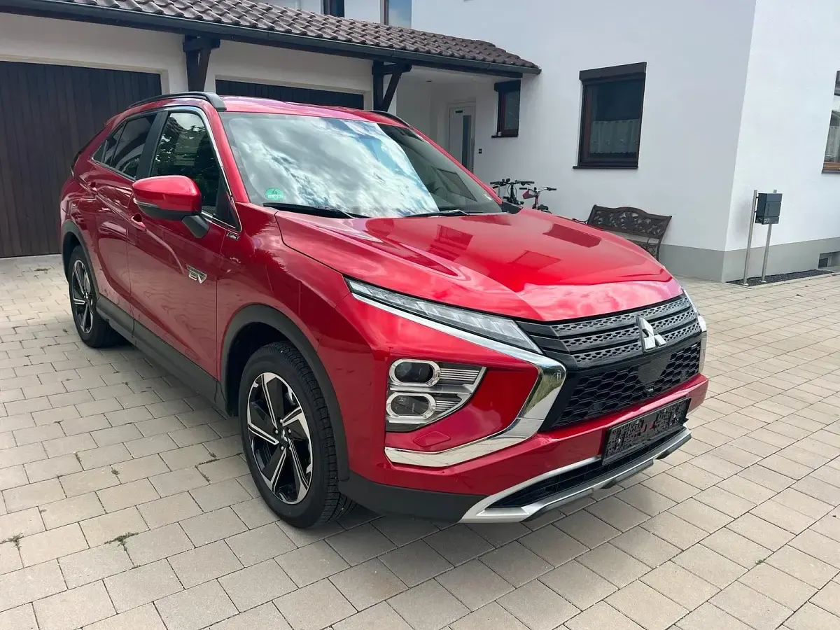 Gebraucht Mitsubishi Eclipse Cross 188 PS (138 kW) 2022 Rot SUV