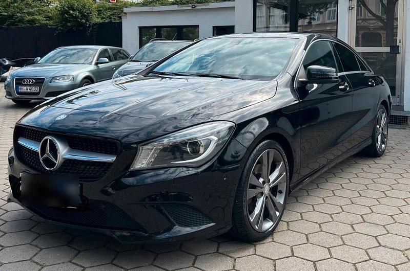 Gebraucht Mercedes CLA180 109 PS (80 kW) 2014 Schwarz Limousine