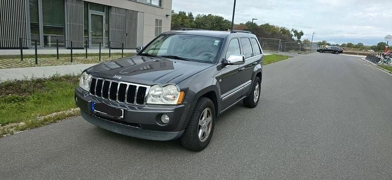 Grau Gebraucht 2006 Jeep Grand Cherokee Limited SUV | 6.100 € (Guter Preis) - Bild 1/4
