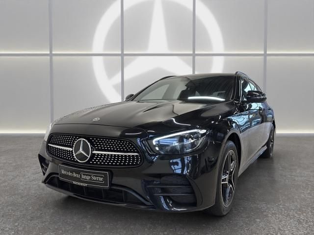 Gebraucht Mercedes E300 AMG 194 PS (142 kW) 2021 Schwarz Kombi