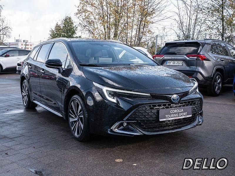 Neu Toyota Corolla 196 PS (144 kW) 2025 Schwarz Kombi