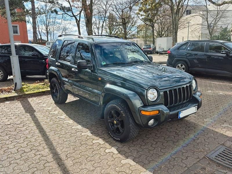 Gebraucht Jeep Cherokee Limited 211 PS (155 kW) 2002 Grün SUV