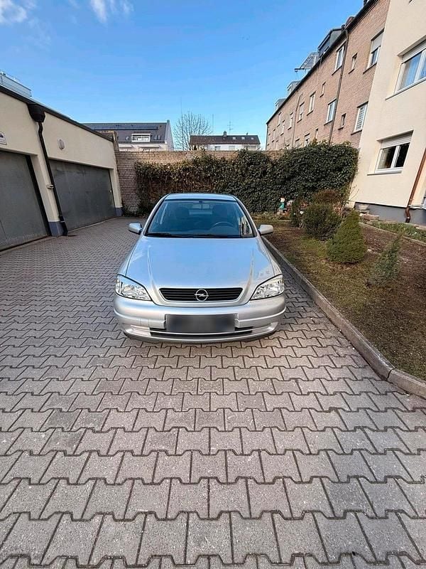 Gebraucht Opel Astra 101 PS (74 kW) 1998 Grau Kleinwagen