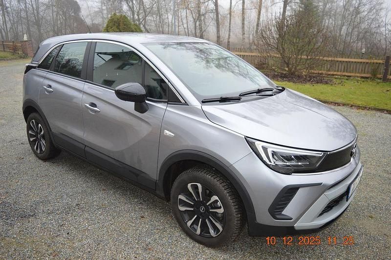 Grau Gebraucht 2022 Opel Crossland Business SUV | 16.900 € (Guter Preis) - Bild 1/3