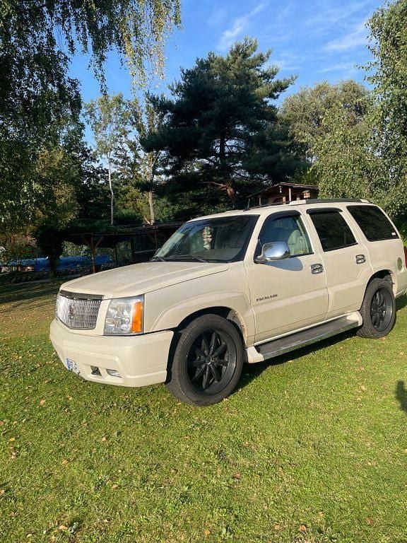 Weiß Gebraucht 2005 Cadillac Escalade SUV | 15.000 € (Fairer Preis) - Bild 1/4