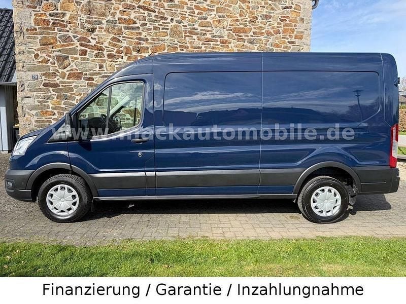 Gebraucht Ford Transit Trend 131 PS (96 kW) 2020 Blau Van / Kleinbus