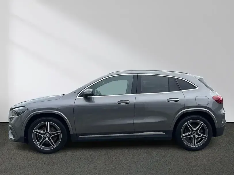 Gebraucht Mercedes GLA220 Premium 190 PS (139 kW) 2024 Grau SUV