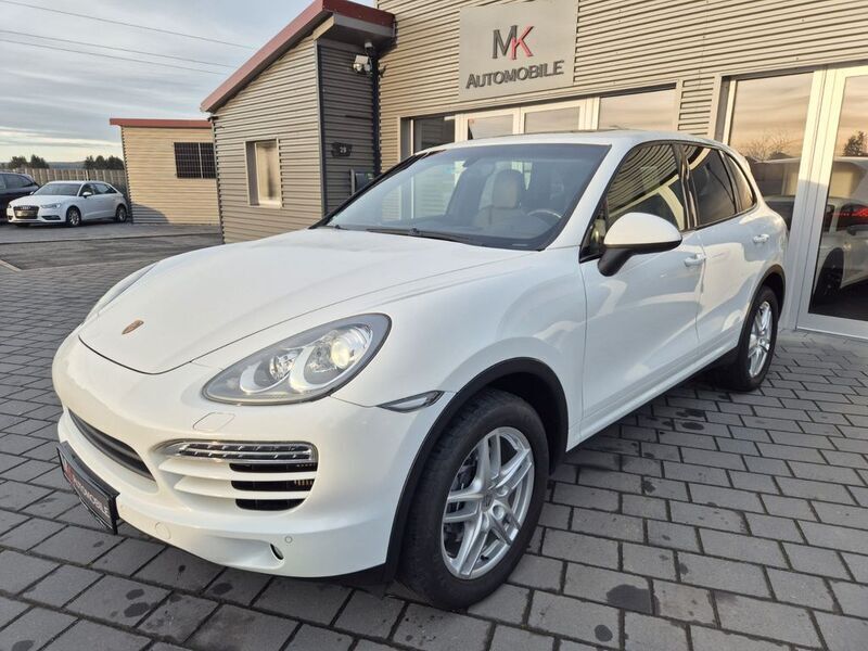 Weiß Gebraucht 2013 Porsche Cayenne SUV | 24.890 € (Guter Preis) - Bild 1/4