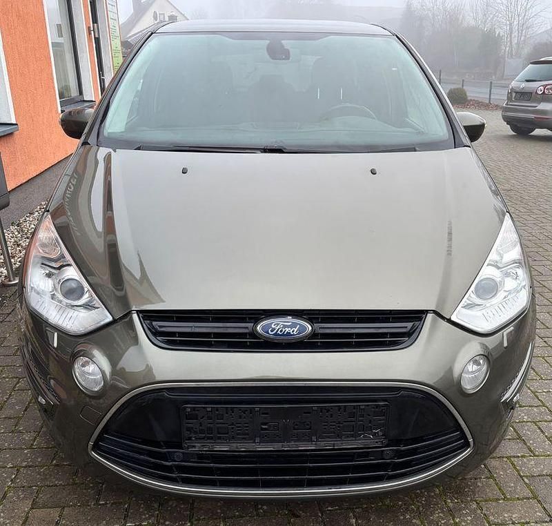 Gebraucht Ford S-MAX S 175 PS (128 kW) 2010 Grün Van / Kleinbus
