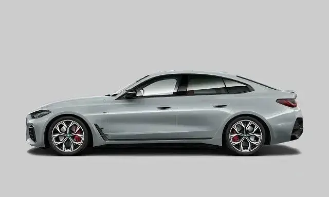 Gebraucht BMW i4 M Sport 400 kW (544 PS) 2023 Grau Limousine