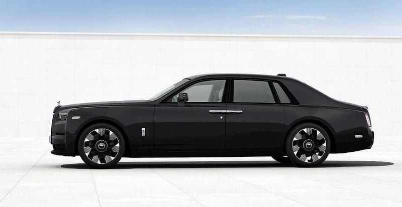 Black diamond Neu 2026 Rolls Royce Phantom Limousine | 675.355 € - Bild 1/4