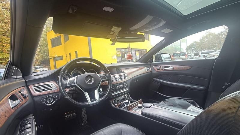 Gebraucht Mercedes CLS350 265 PS (194 kW) 2012 Schwarz Coupé