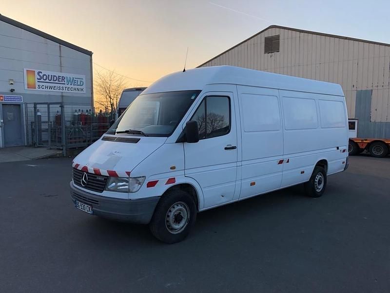 Gebraucht Mercedes Sprinter 100 PS (73 kW) 1999 Van