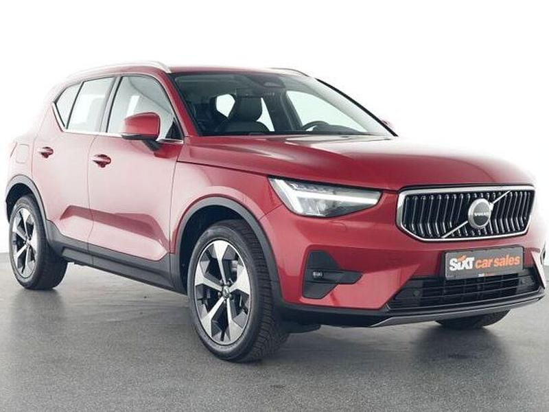 Rot Gebraucht 2022 Volvo XC40 Ultimate SUV | 26.990 € (Guter Preis) - Bild 1/4