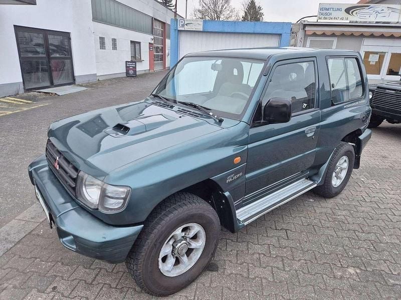 Gebraucht Mitsubishi Pajero 116 PS (85 kW) 2003 Patina grnn SUV