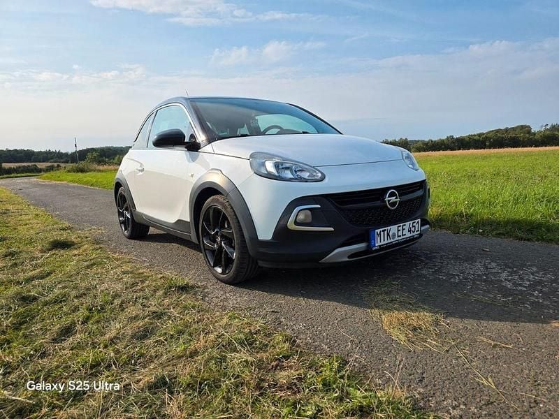 Gebraucht Opel Adam Rocks Rocks 90 PS (66 kW) 2016 Weiß Kleinwagen