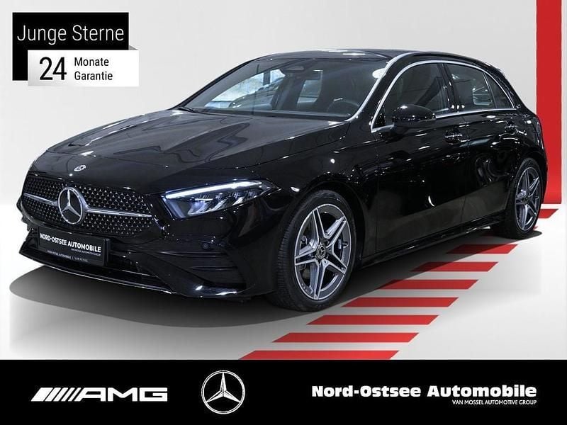 Unilack nachtschwarz Gebraucht 2025 Mercedes A200 AMG Limousine | 30.490 € (Guter Preis) - Bild 1/4