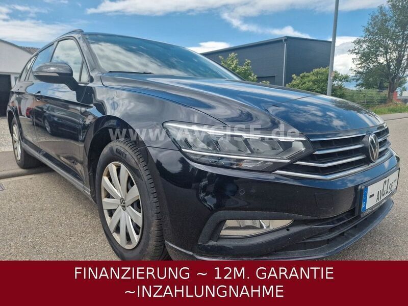 Schwarz Gebraucht 2022 VW Passat Kombi | 15.995 € (Fairer Preis) - Bild 1/4