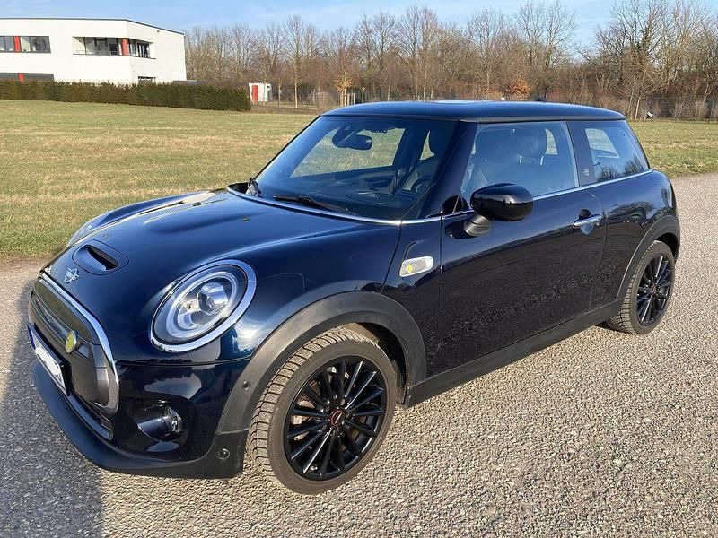 Gebraucht Mini John Cooper Works 184 PS (135 kW) 2020 Schwarz Kleinwagen