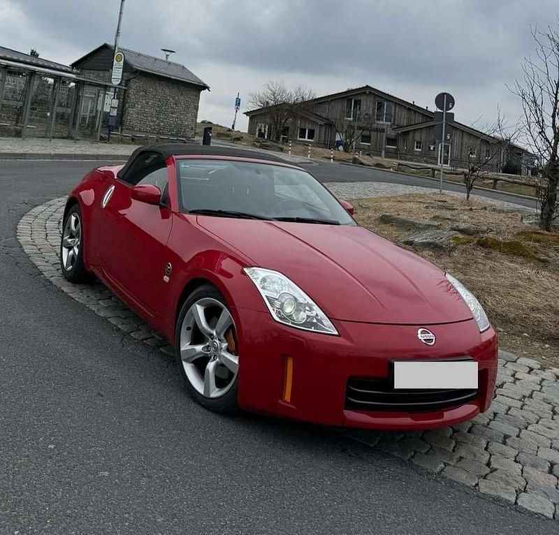 Rot Gebraucht 2006 Nissan 350Z Cabrio | 23.999 € (Teuer) - Bild 1/4