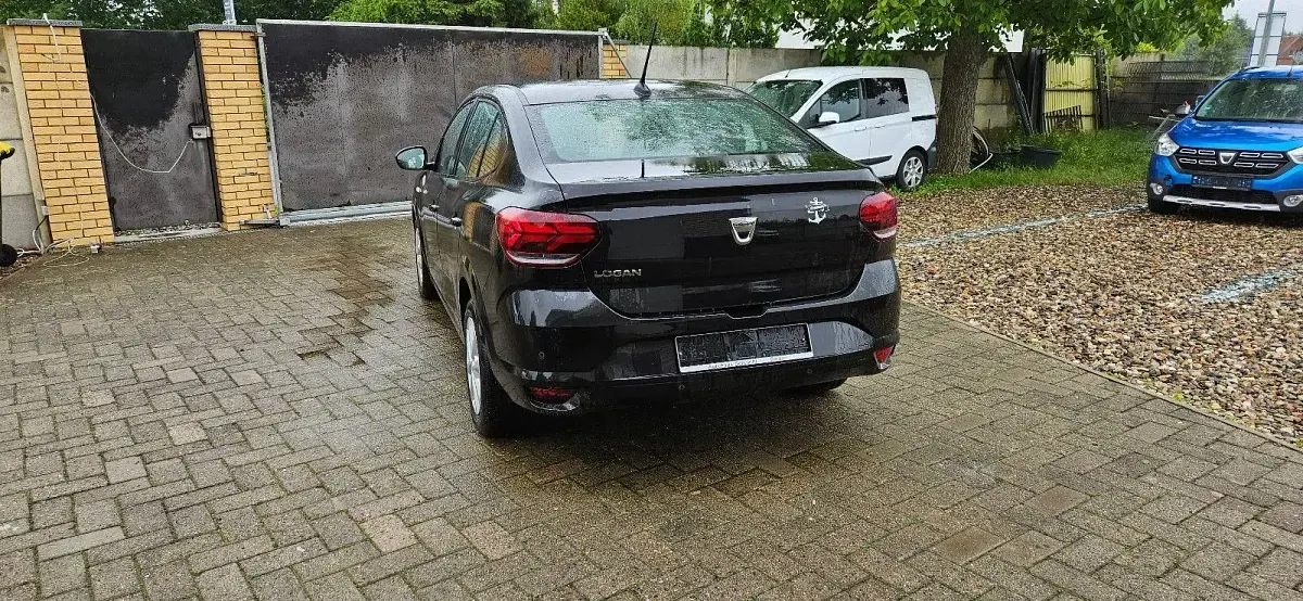 Gebraucht Dacia Logan 91 PS (66 kW) 2021 Schwarz Limousine