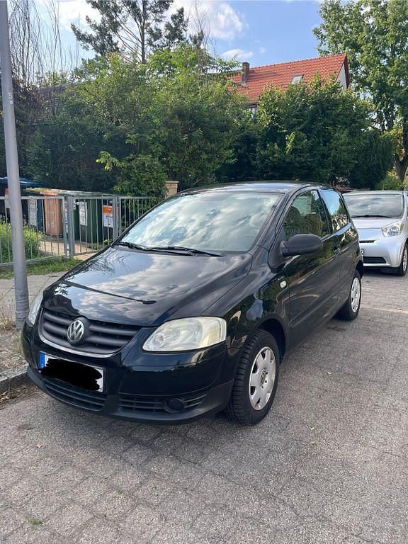 Schwarz Gebraucht 2005 VW Fox Kleinwagen | 3.999 € (Teuer) - Bild 1/4