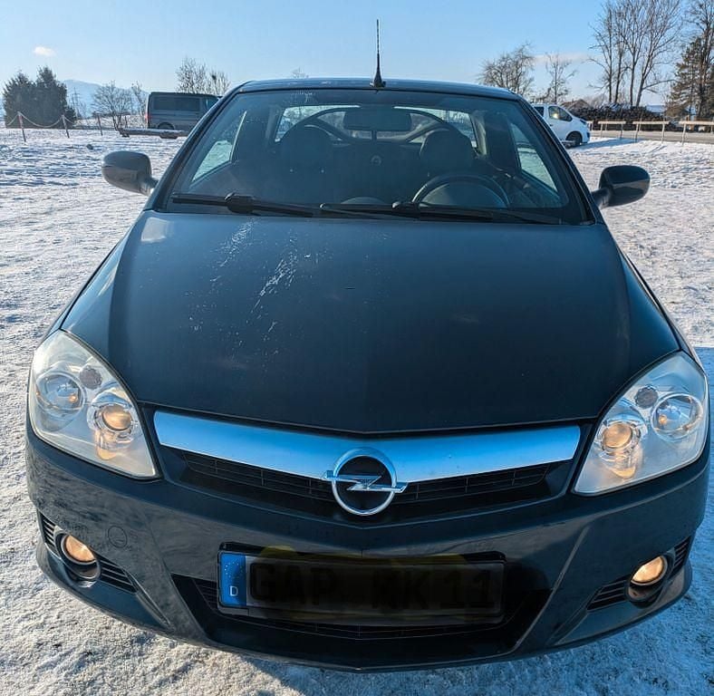 Gebraucht Opel Tigra Enjoy 125 PS (91 kW) 2007 Schwarz Cabrio