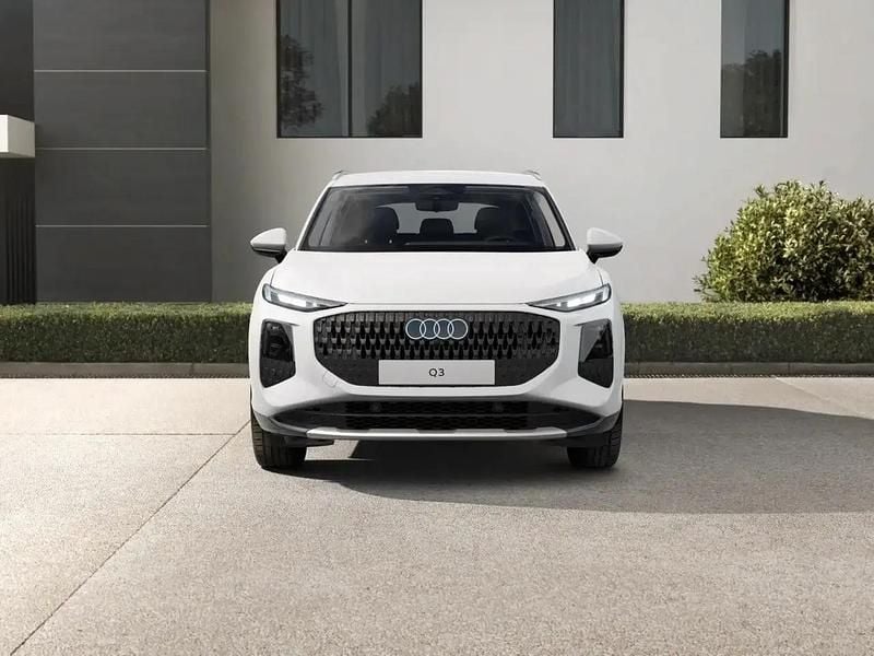 Neu Audi Q3 150 PS (110 kW) 2026 Weiß SUV