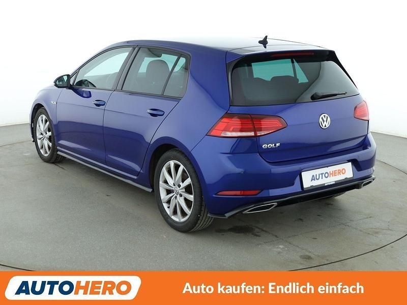 Gebraucht VW Golf VII Highline 150 PS (110 kW) 2018 Blau Limousine