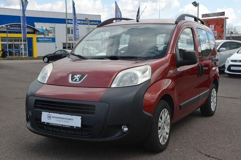 Gebraucht Peugeot Bipper Basis 73 PS (53 kW) 2010 Rot Van / Kleinbus