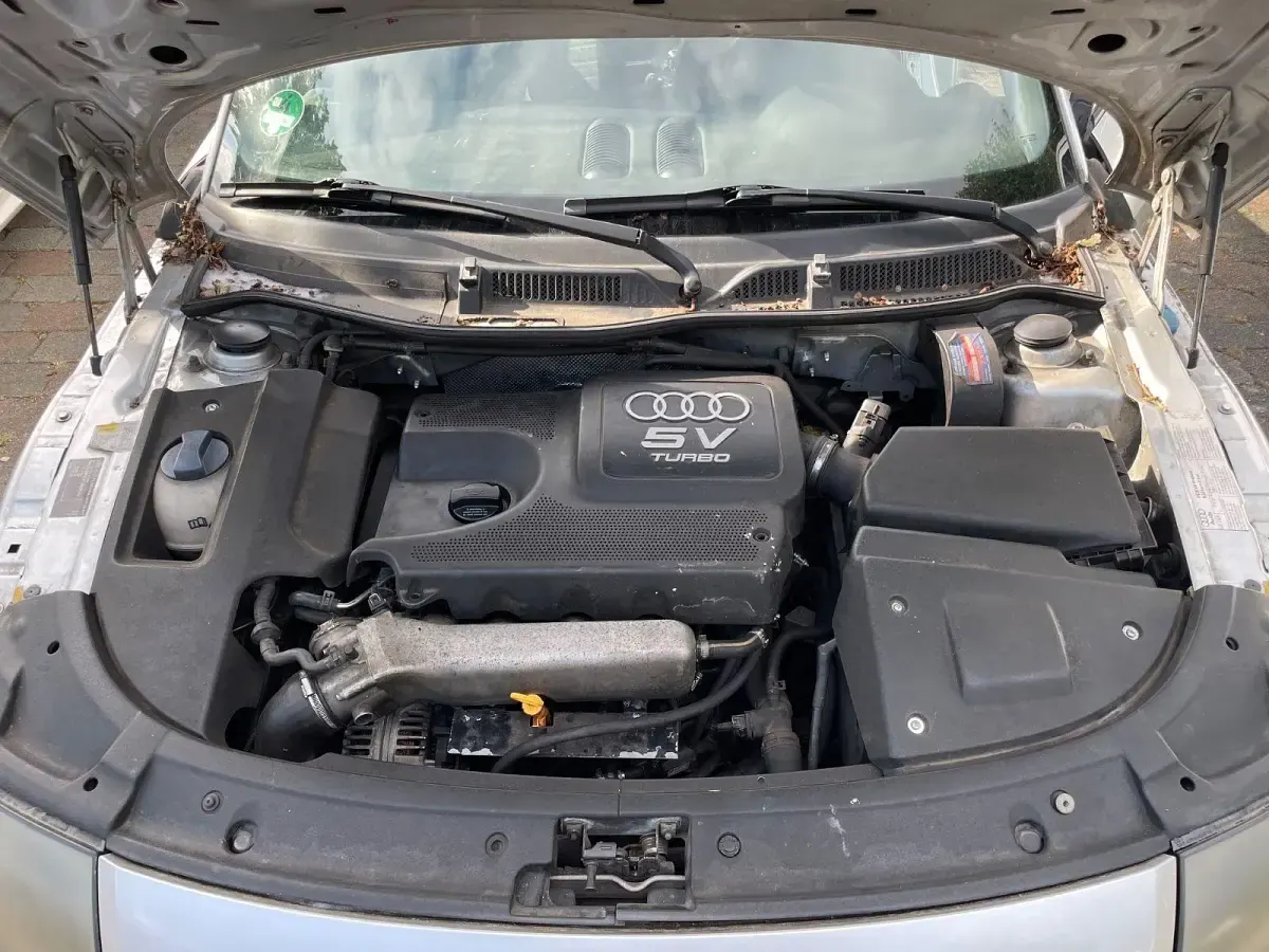 Gebraucht Audi TT Sport 180 PS (132 kW) 1999 Silber Coupé