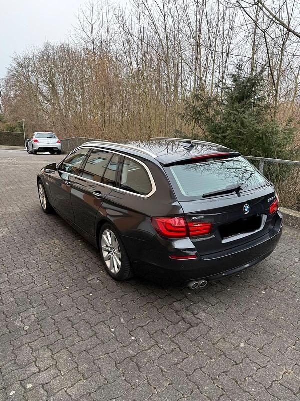 Gebraucht BMW 525 218 PS (160 kW) 2012 Limousine