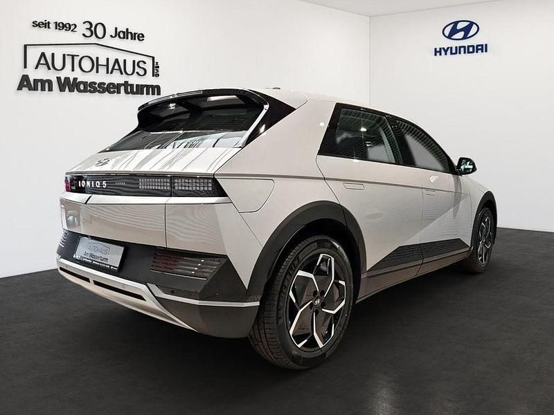 Gebraucht Hyundai Ioniq Dynamiq 125 kW (170 PS) 2024 Cyber grey / met Kleinwagen