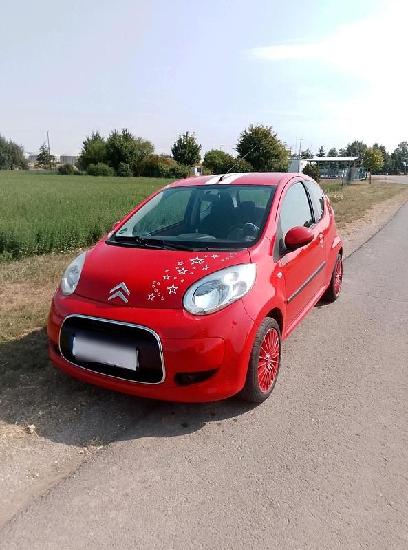 Rot Gebraucht 2011 Citroën C1 Kleinwagen | 3.900 € (Etwas zu teuer) - Bild 1/4