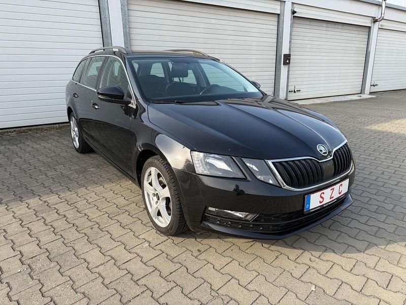 Gebraucht Skoda Octavia G-TEC Ambition 131 PS (96 kW) 2020 Schwarz Kombi
